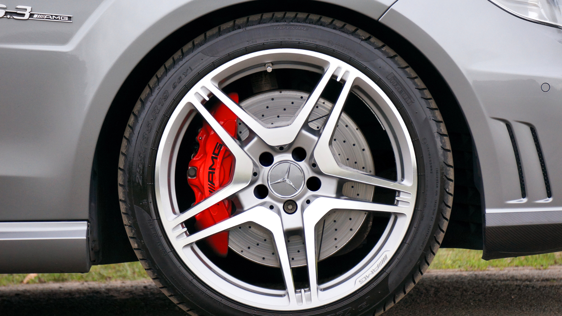 Wheel before refinishing